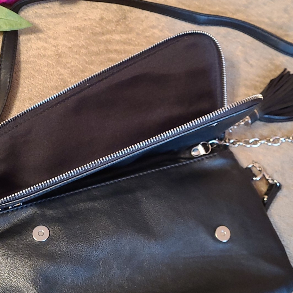 Crossbody Bag - Like NEW - Picture 5 of 15